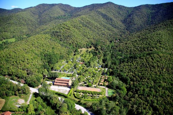 /campings/espana/catalunya-cataluna/girona/interior/Vall de Bianya/4.jpg
